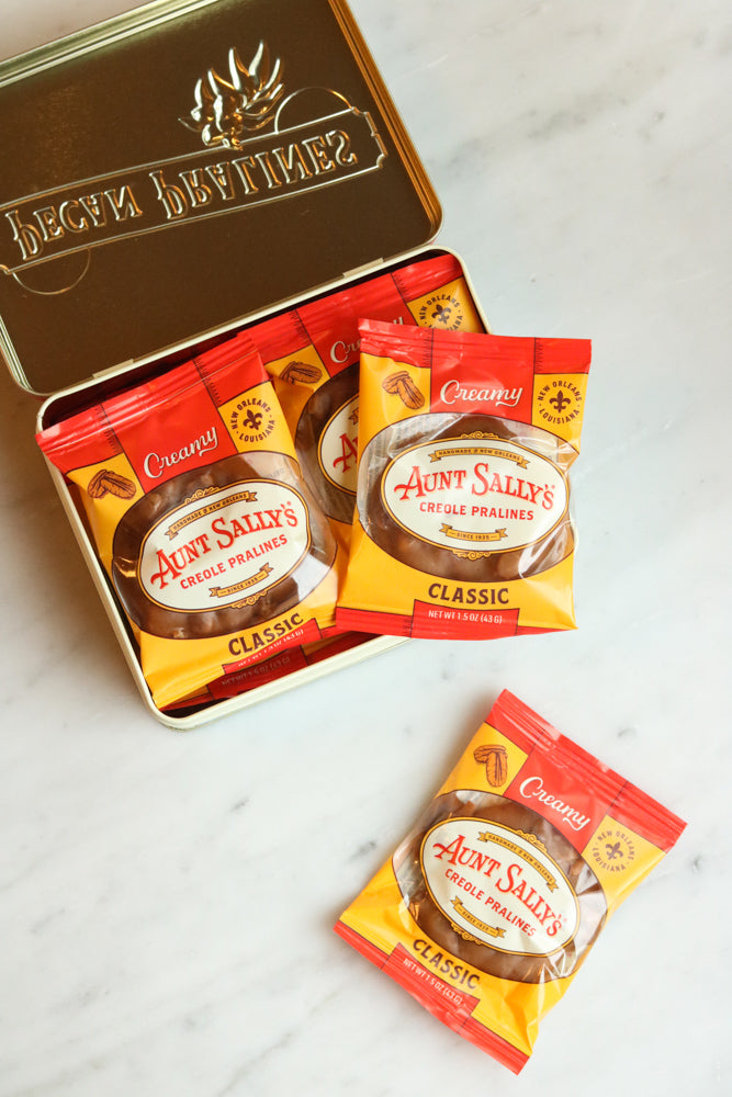 Pecan Pralines 8 Count Tin